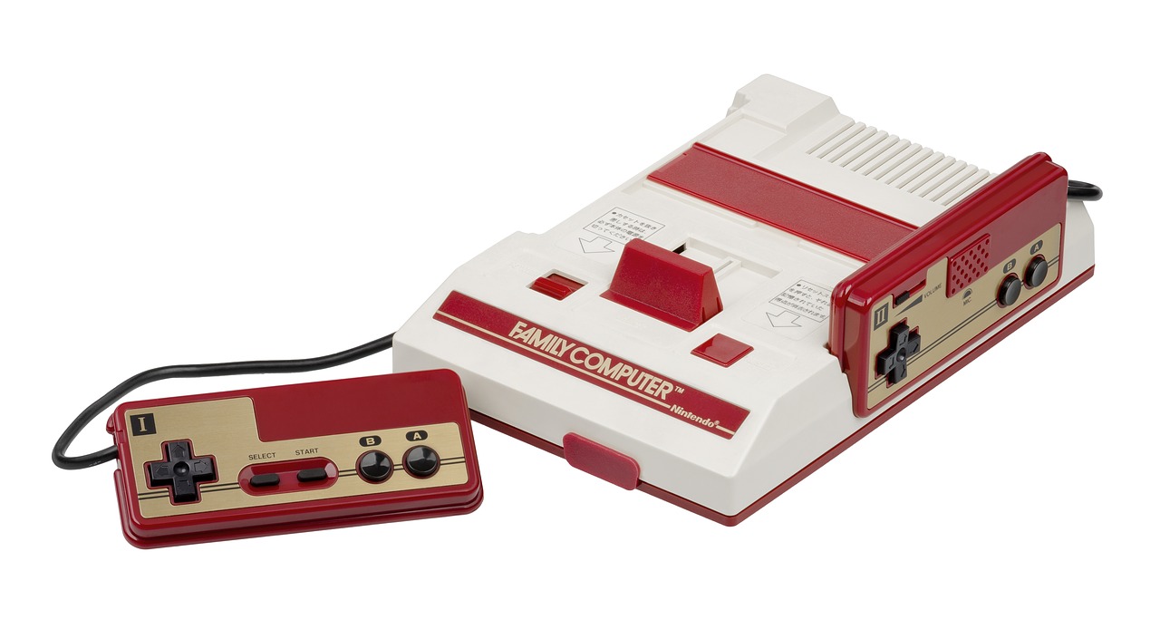 ファミコン初代 今でも現役・任天堂の伝説 ／ Review ：初代ファミコン・まじで